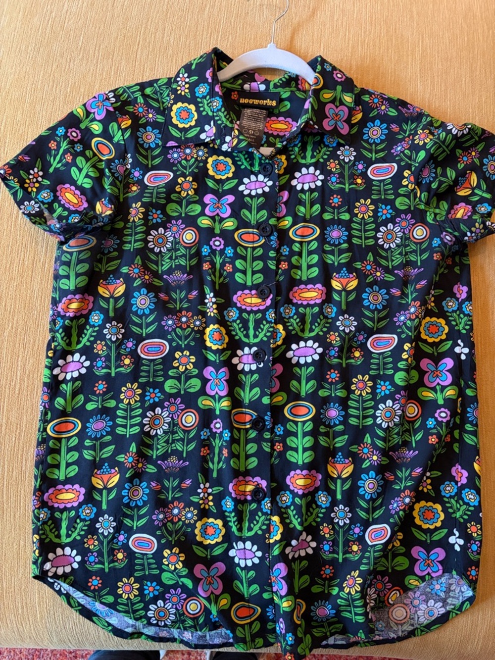Super sonic Black Floral-Pattern Short Sleeve button up shirt "Joyce" style